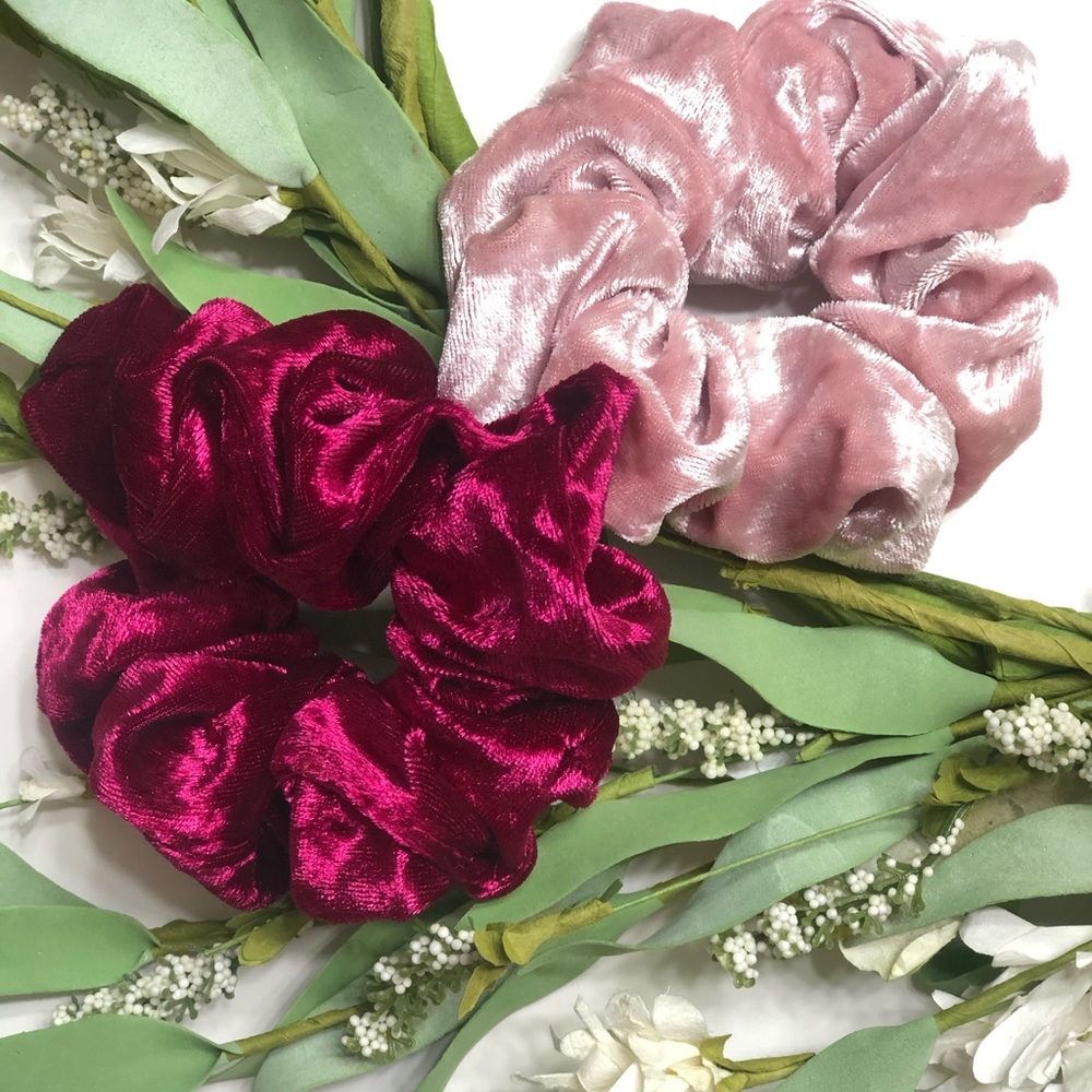 Velour Scrunchie Set
